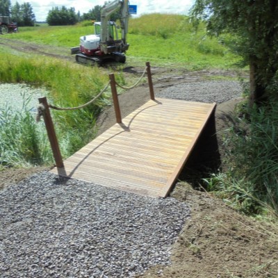 Drijfhout Bruggen aanleg